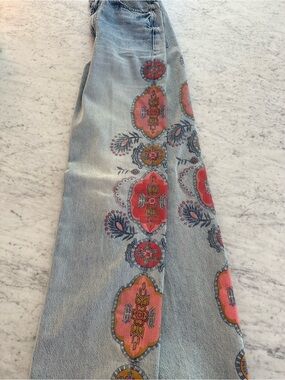 Mother denim jeans The Maven Sneak Embroidery-Print Wide-Leg Jeans